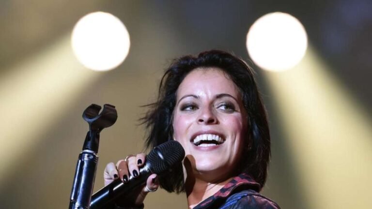 Silbermond-Sängerin Schlaganfall – was wirklich hinter den Gerüchten steckt silbermond-sängerin schlaganfall